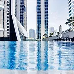Beautiful Apartment With Burj Khalifa View