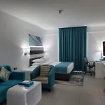 City Avenue Al Reqqa Hotel