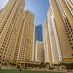 Higuests - Stylish Apartment In Jbr Steps From The Beach