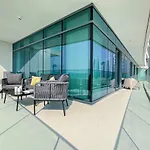 Higuests - Superlative Apt With Private Beach Access