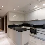 Sunny Sky 2 Bedrooms Apartment With Pool View Meera Tower