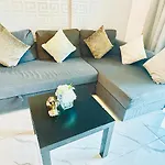 Diamond Classic - 2 Bedroom Holiday Apartment - Dubai Marina
