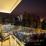 Lux The Vida Marina Residence 2
