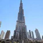 Luxurious 3-Bedroom Apartment Facing Burj Khalifa In The Address Dubai Opera