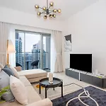 Cozy 2-Bed Apartment Next To Dubai Mall 181Br-2