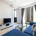 Vibrant Living In The City Center At Dubai Creek