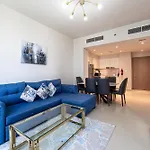 Vibrant Living In The City Center At Dubai Creek