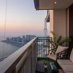 Luxury Seaview Condo - Near Jbr And Dubai Eye