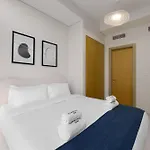 Aykon City - Modern 2Br - 5Min Dubai Mall