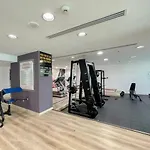 Aws Holiday Homes - Contemporary Marina Apartment