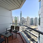 2 Bed Apartment In La Riviera Tower, Dubai Marina Near Metro And Mall, 12-Min Walk To Jbr Beach!