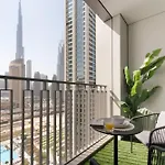 Amazing 2Br Home Burj Khalifa View Steps Walk To Dubaimall
