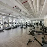 Vayk - Cozy 1-Bedroom Apartment In Jvc