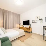 Blue Breeze - Elegant & Cozy Studio In Jvc