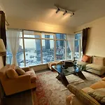Exquisite 3 Bedroom Apartment With Marina View