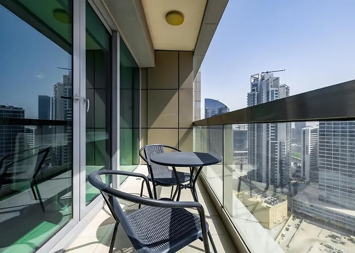 Spacious Studio In Downtown I 8 Boulevard Walk