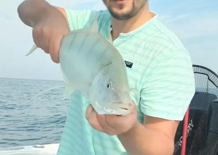 Dubai Fishing Trip 5 Hours