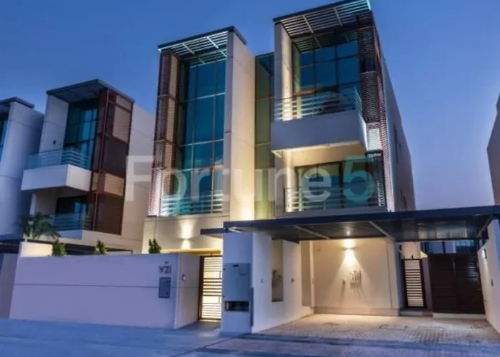 Luxurious Meydan Dubai Villa With Unparalleled Views