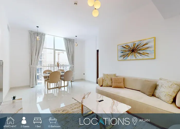 Uni Estate - Pristine One Bedroom