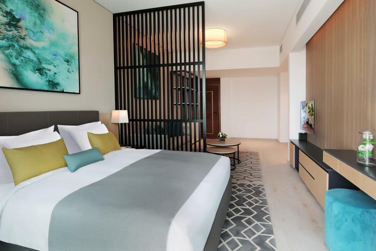 Millennium Executive Mont Rose 4* Dubai