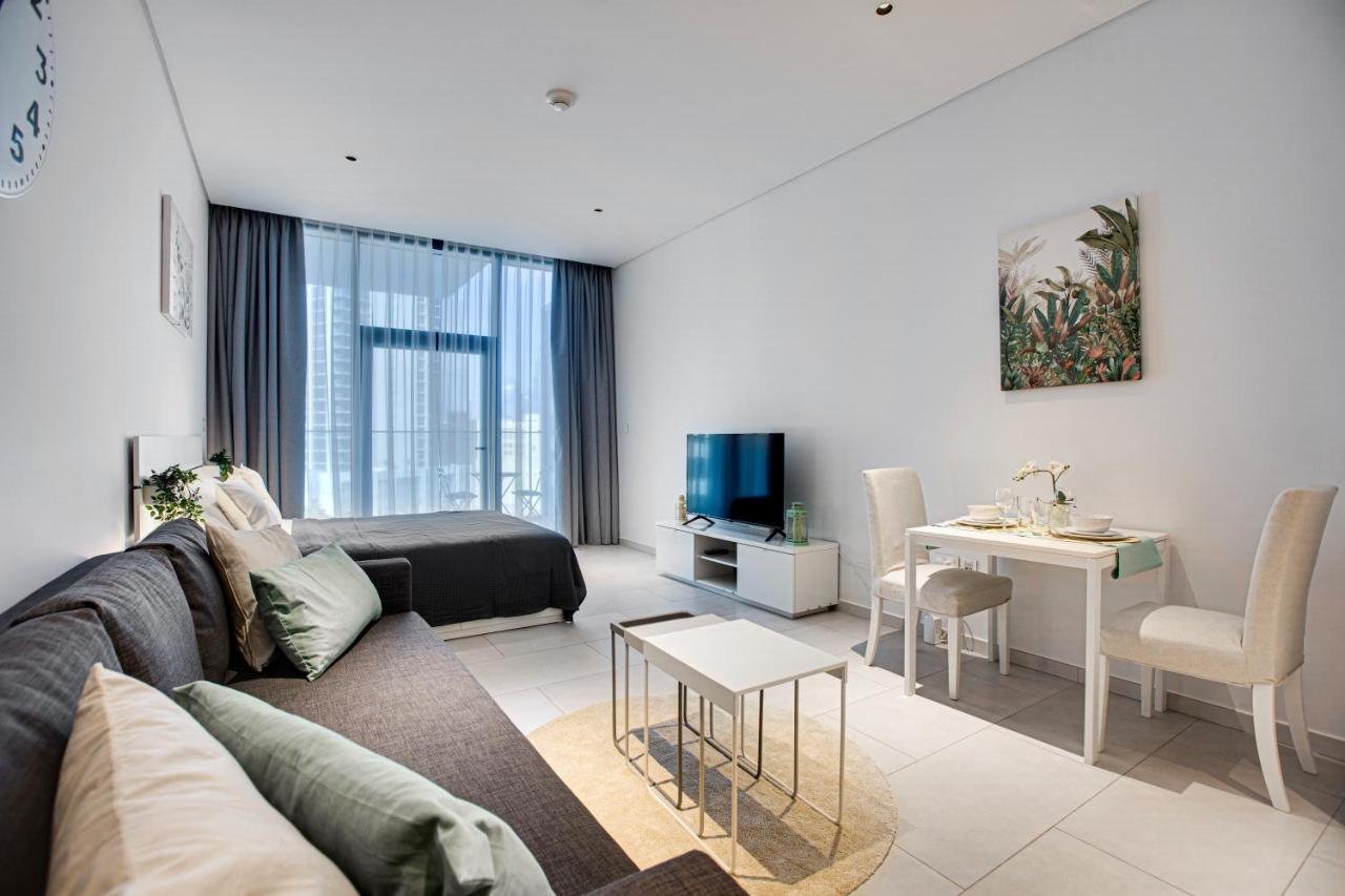 Beautiful With Burj Khalifa View Apartamento
