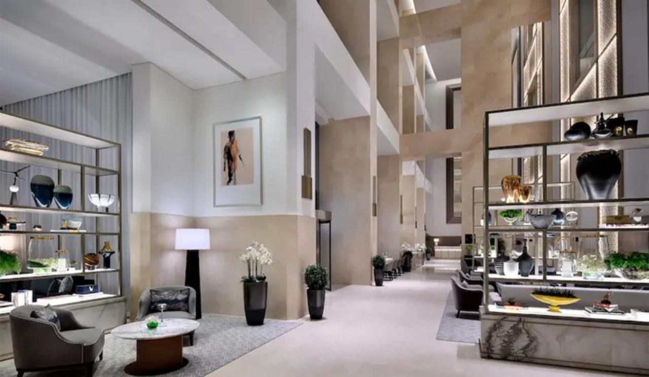 Superhost - Luxurious With Breathtaking Skyline View - Address Mall Apartment *