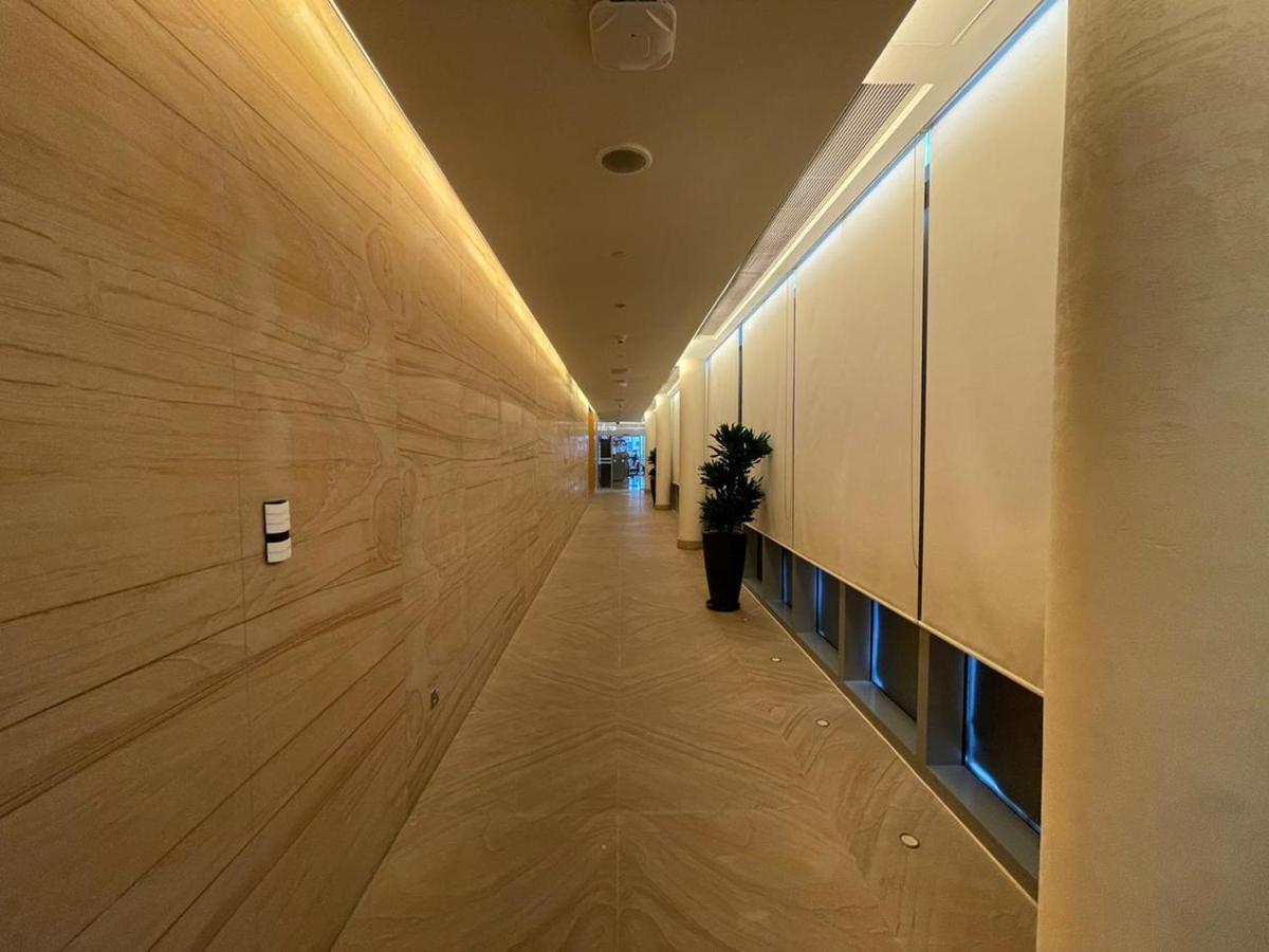 Superhost - Luxurious With Breathtaking Skyline View - Address Mall *