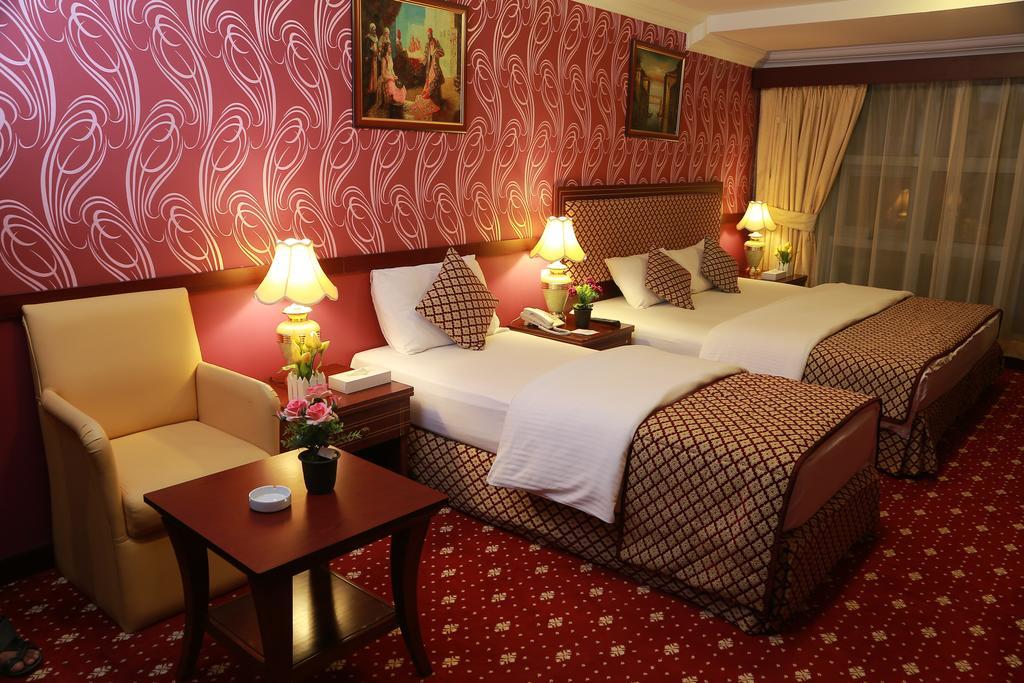 Sadaf Hotel 3*