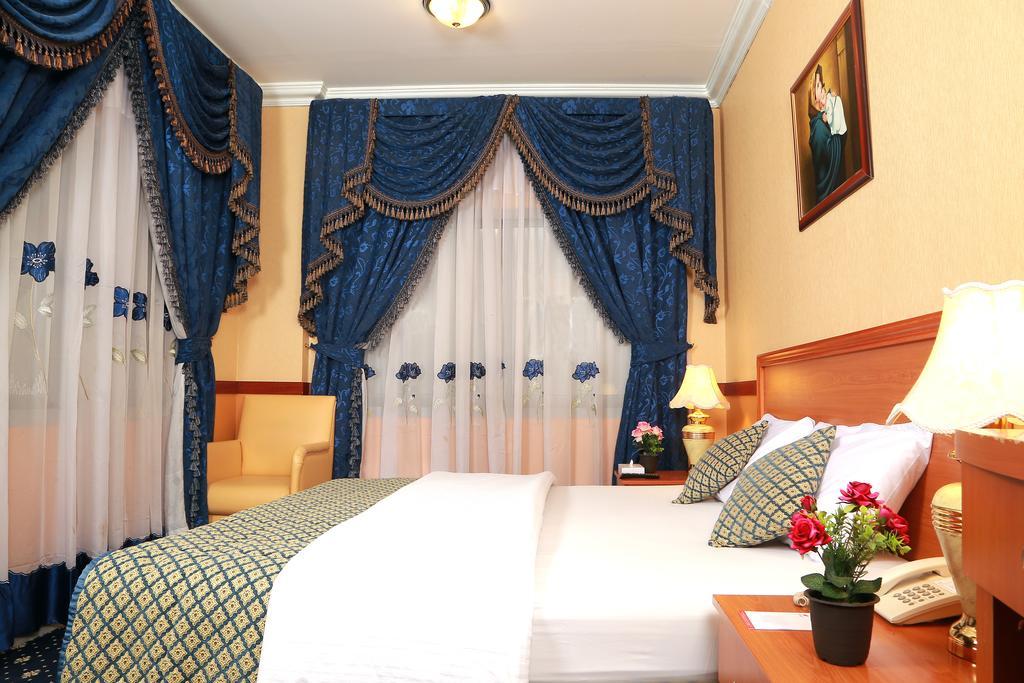 Hotel Sadaf 3*