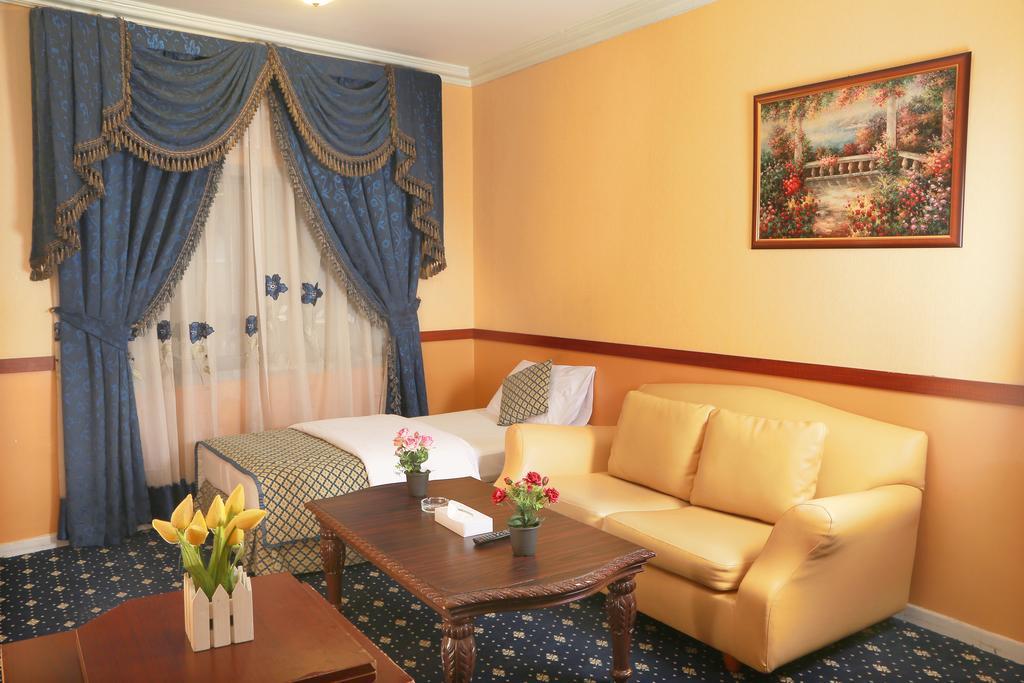 Hotel Sadaf 3*