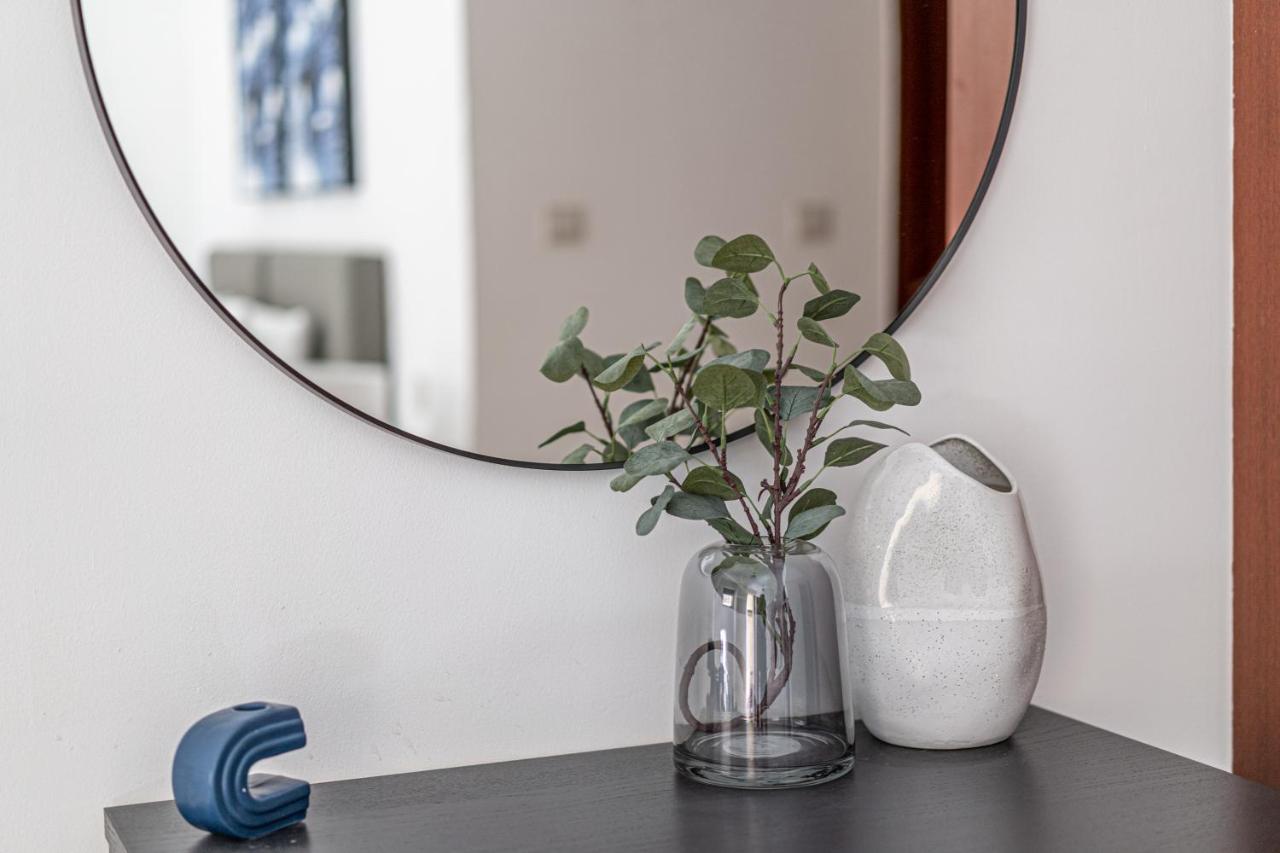 Higuests - Stylish In Jbr Steps From The Daire