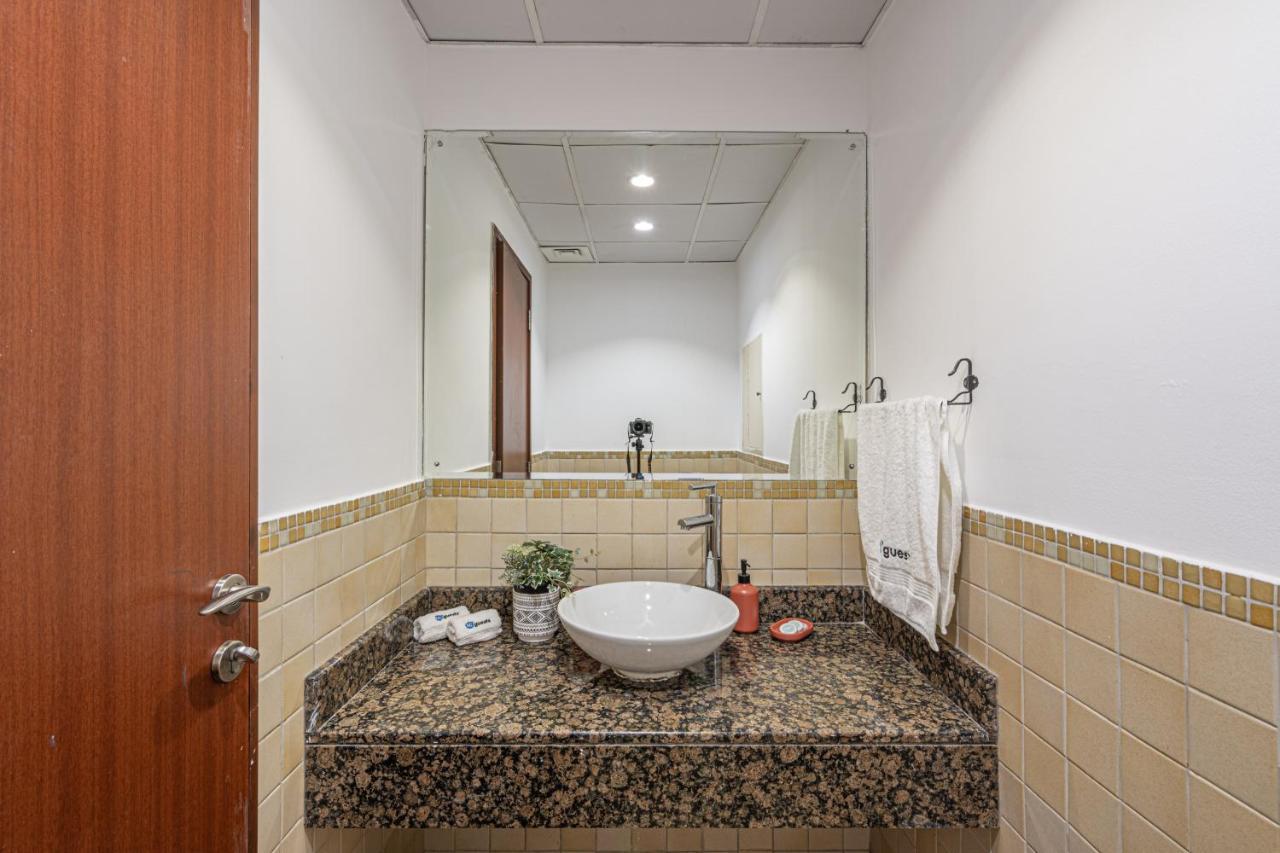 Higuests - Stylish In Jbr Steps From The * Dubai