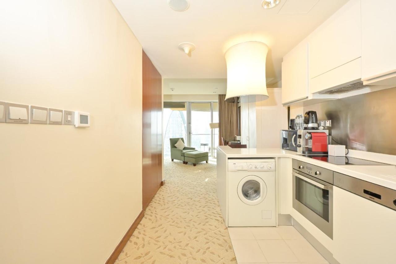 Fahh - Spacious In Emaar Fashion Avenue Apartment