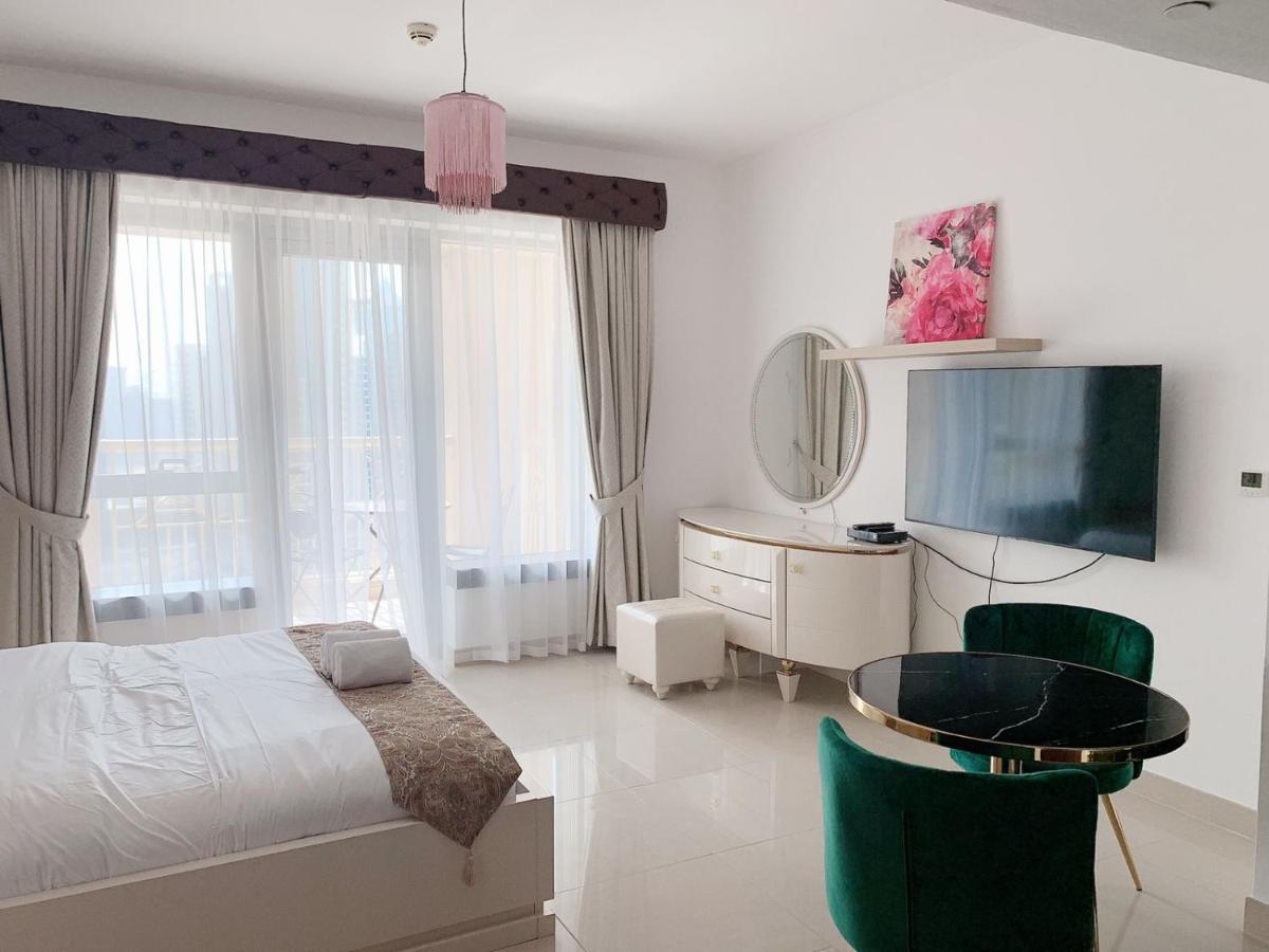 Daire 1003- 29 Boulevard Downtown Studio Near Burj Khalifa Dubai