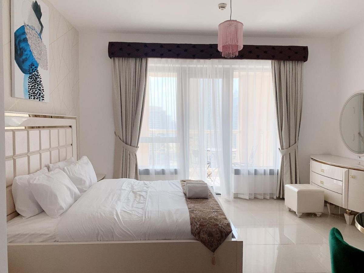 1003- 29 Boulevard Downtown Studio Near Burj Khalifa Daire Dubai