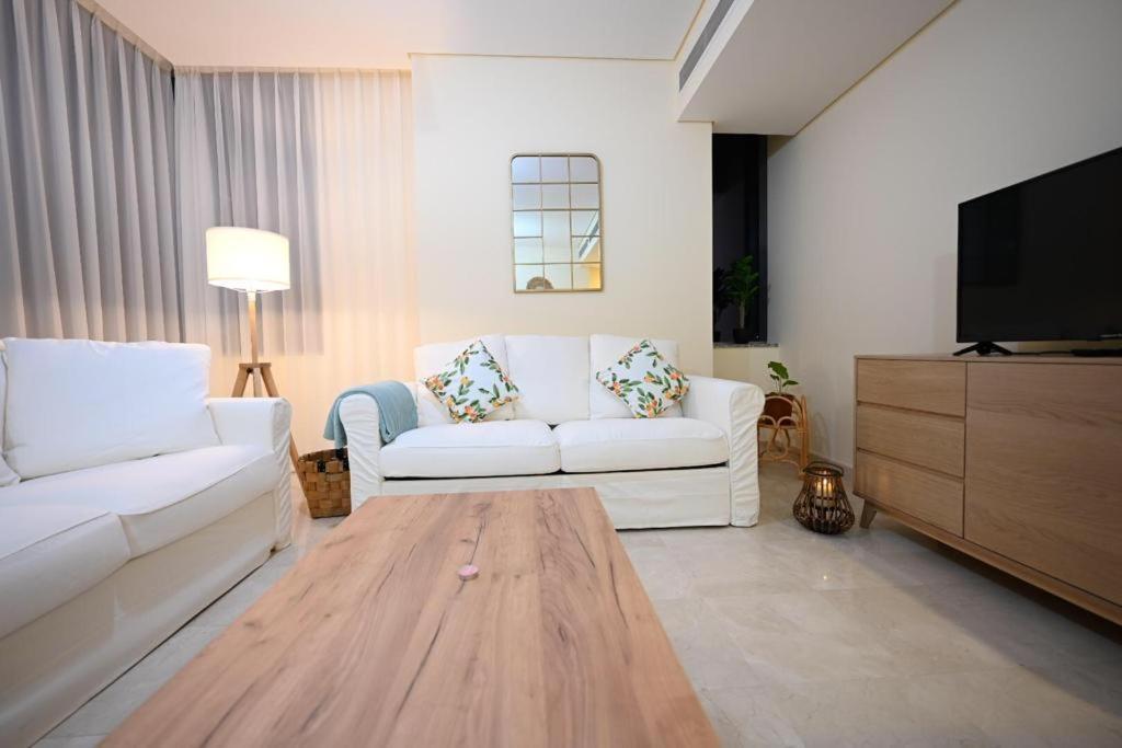 Apartment Cozy And Very Well-lit In Difc