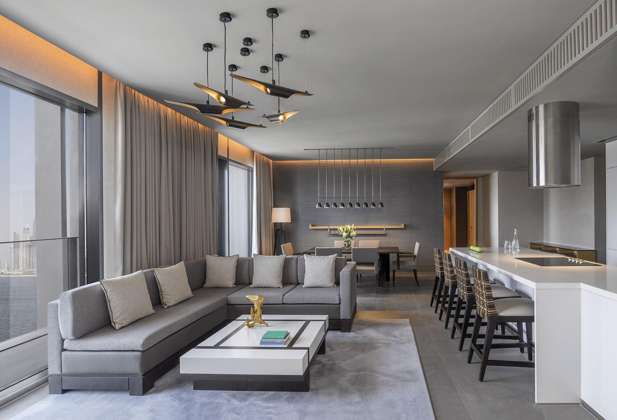 Apartment The Residences At Caesars Palace Bluewaters Dubai