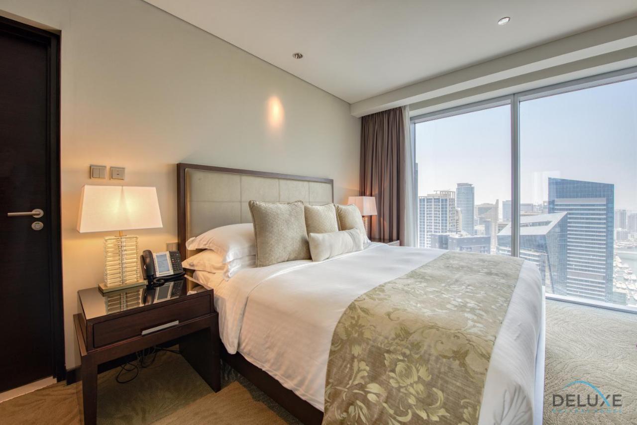 Marina Gem With Overlooking Canal Views 1br Next To Mall, The Address Residences, Marina By Deluxe Homes Dubai