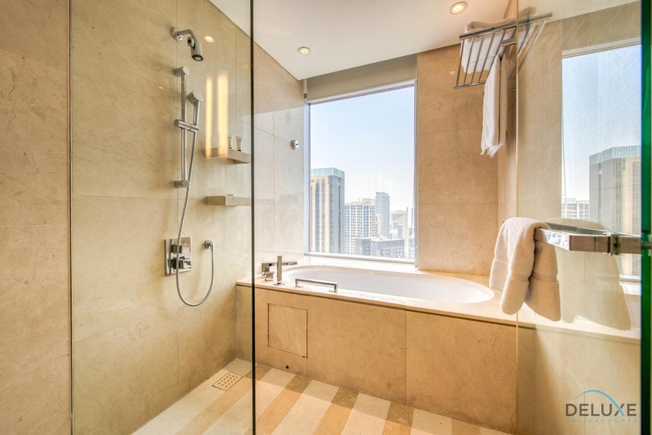 Apartment Marina Gem With Overlooking Canal Views 1br Next To Mall, The Address Residences, Marina By Deluxe Homes *