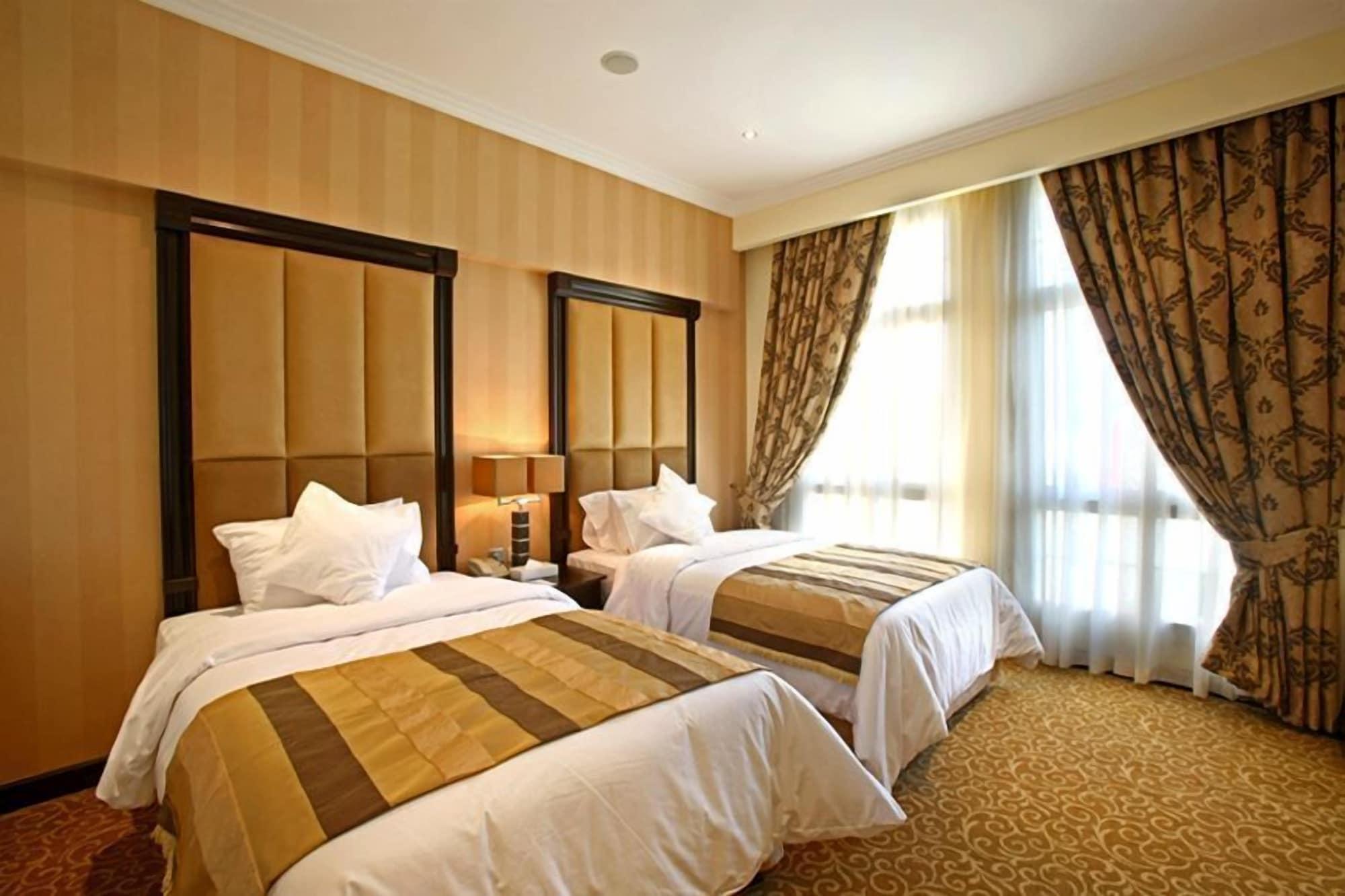 London Otel 3*