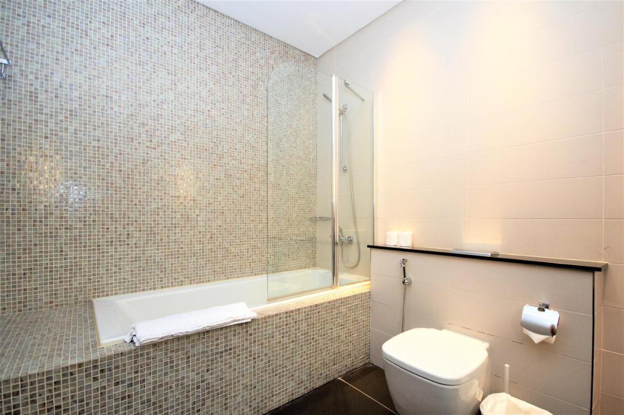 Luxury Dowtown Apt With Stunning Skyline Views * Dubai