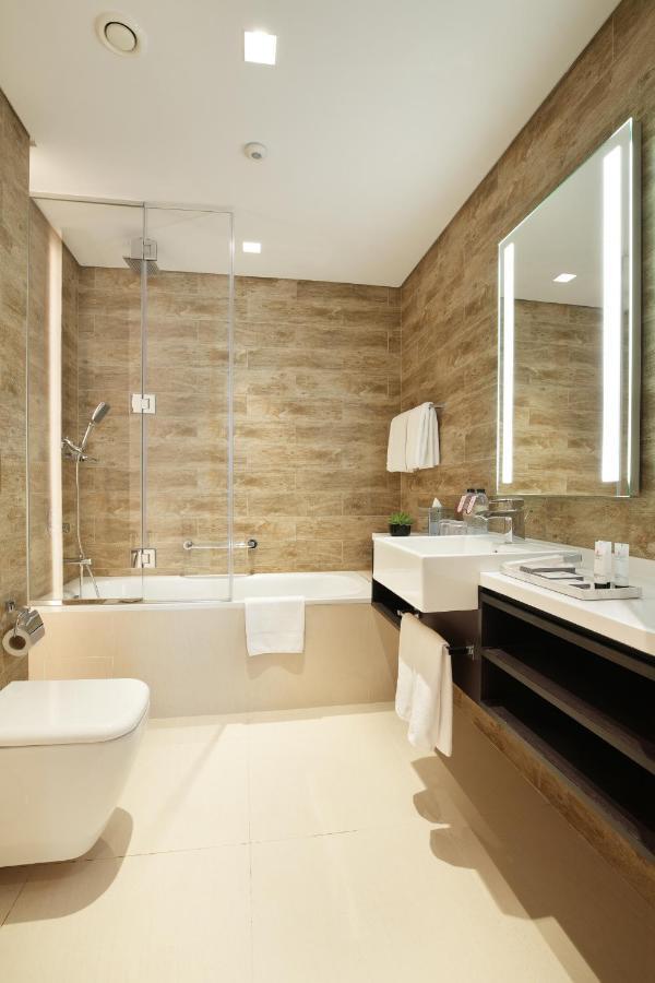 Millennium Executive Mont Rose Aparthotel Dubai