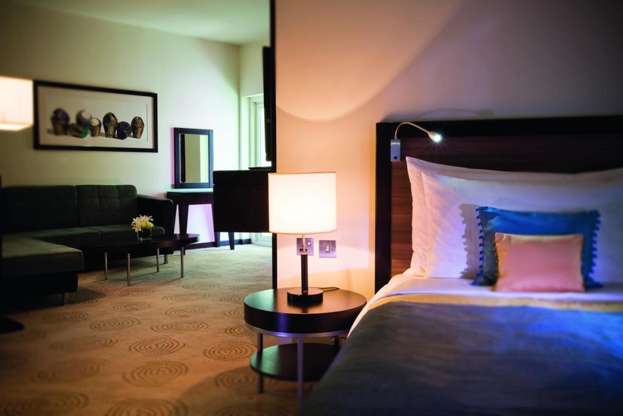Hotel Avani Deira 5*