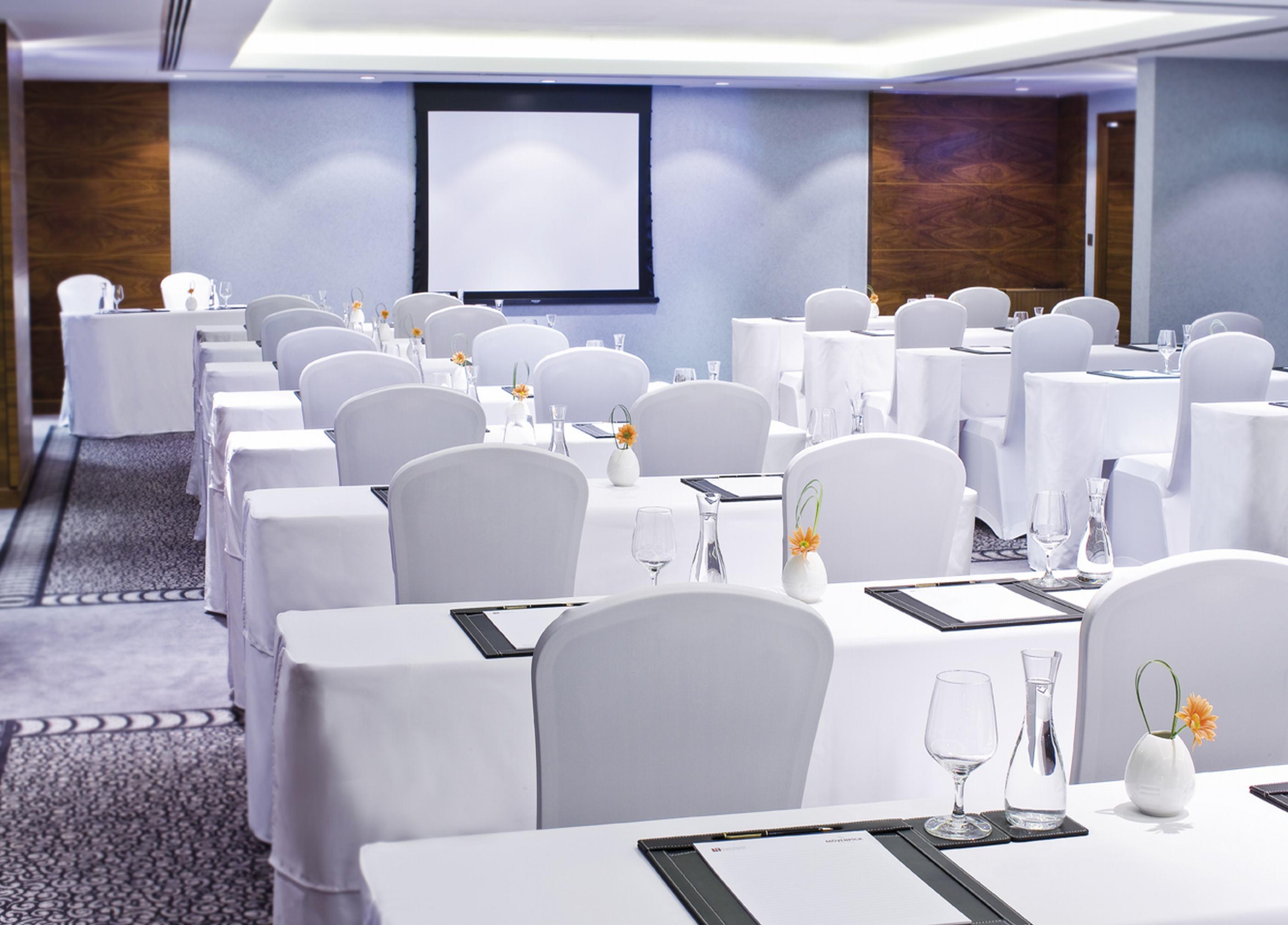 Avani Deira Hotel Dubai