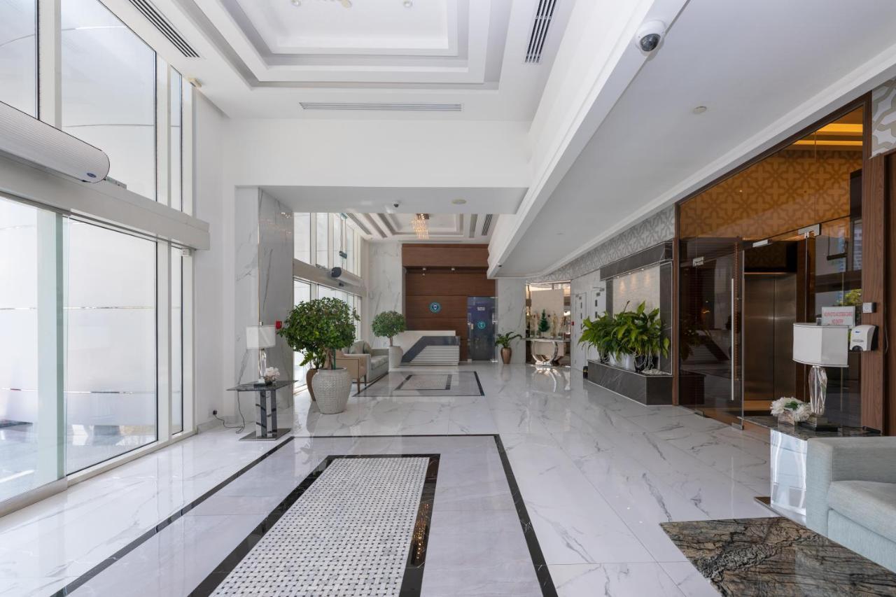 Apartment Marina - 5 Bedroom, Feel, Great Amenities *
