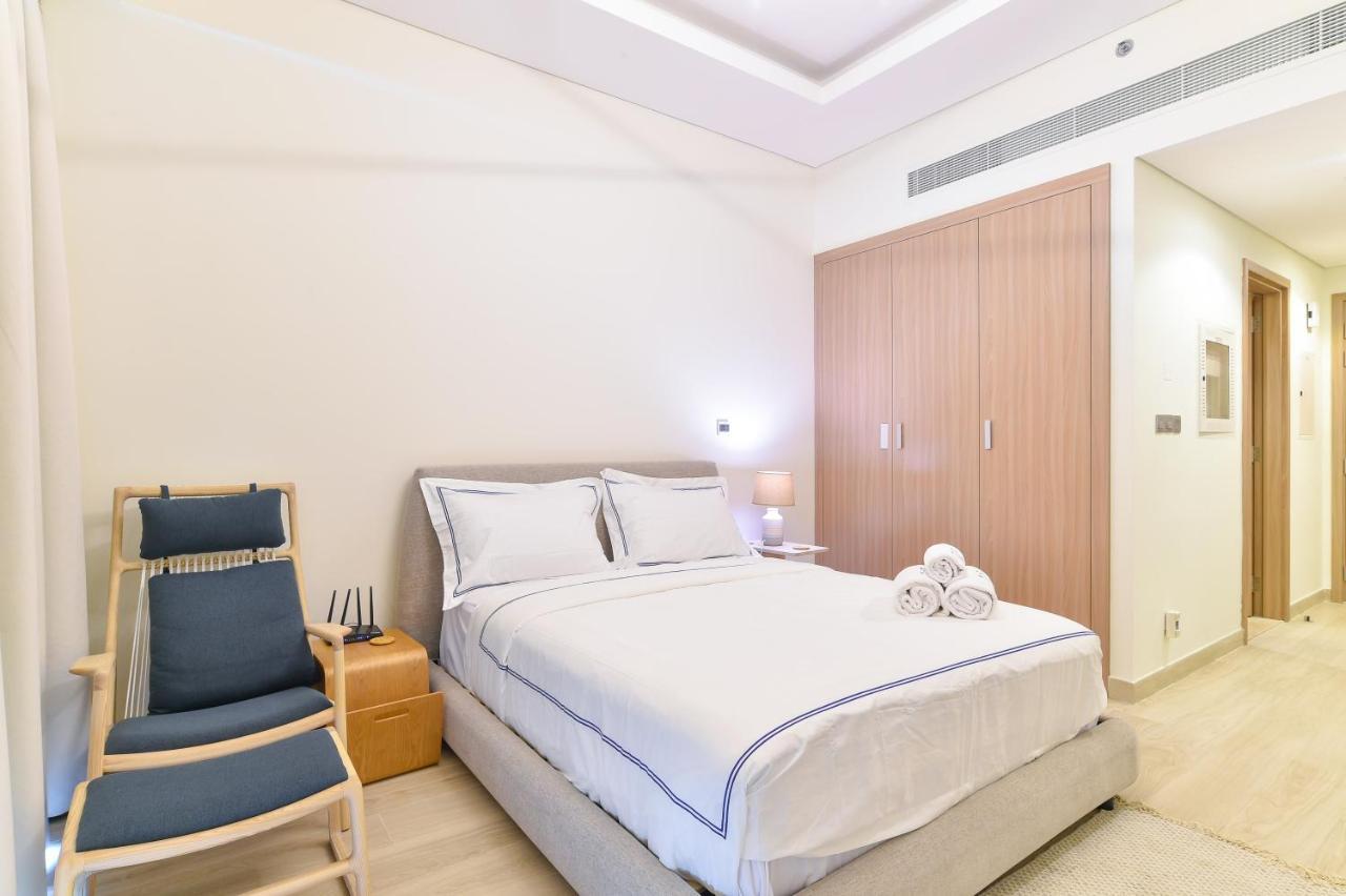 Apartment Luxury Escapes - Brand New With View - Azizi Farhad Jaddaf