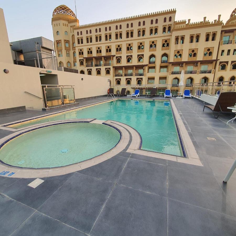 Daire Luxury A Short Drive Away From Downtown