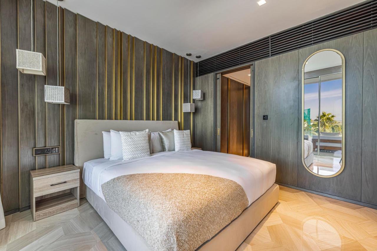 Daniels Five Palm Sea View 2br With Maids Apartamento Dubai