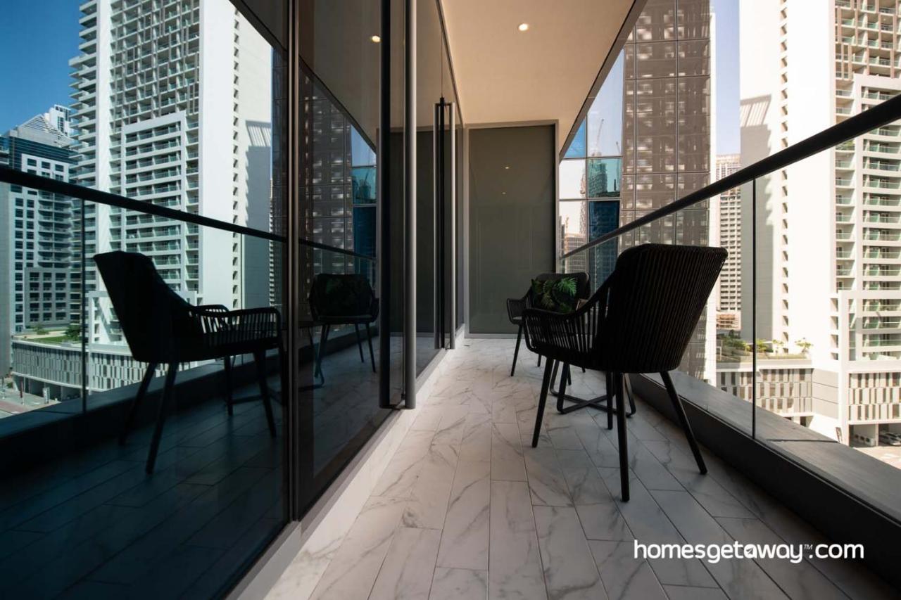 Apartment Homesgetaway - Contemporary 1 Bedroom In J One