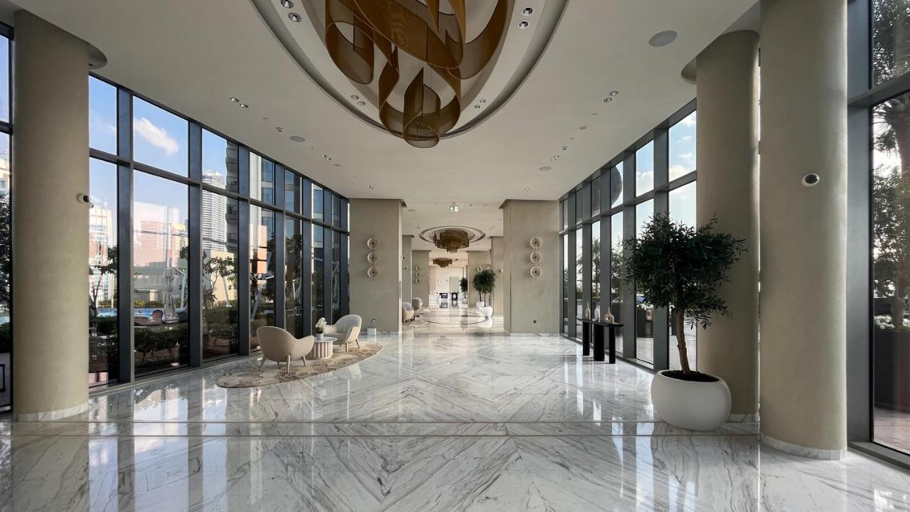 Waves Holiday - Waterfront With Breathtaking Sea Views Daire *